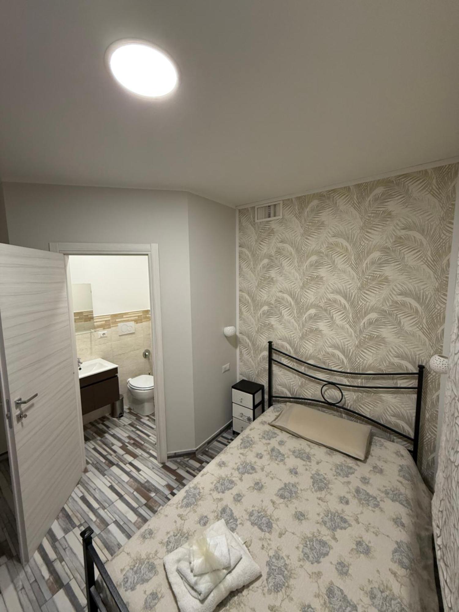 B&B Le Mura Alatri Bagian luar foto